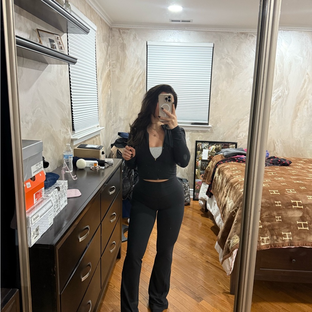 Aritzia Black Flare Pants